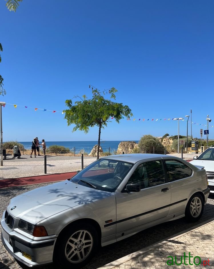 1996' BMW Série 3 Tds Compact photo #1