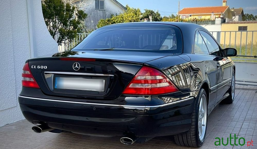 2001' Mercedes-Benz CL 600 Coupé photo #3