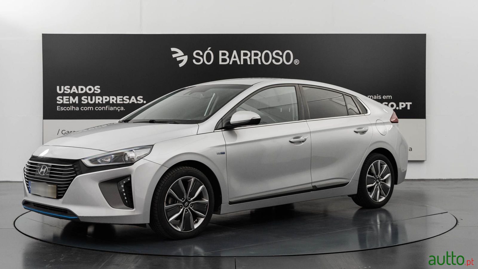 2019' Hyundai Ioniq photo #3