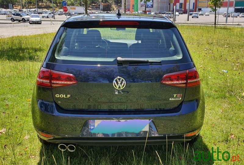 2014' Volkswagen Golf photo #5