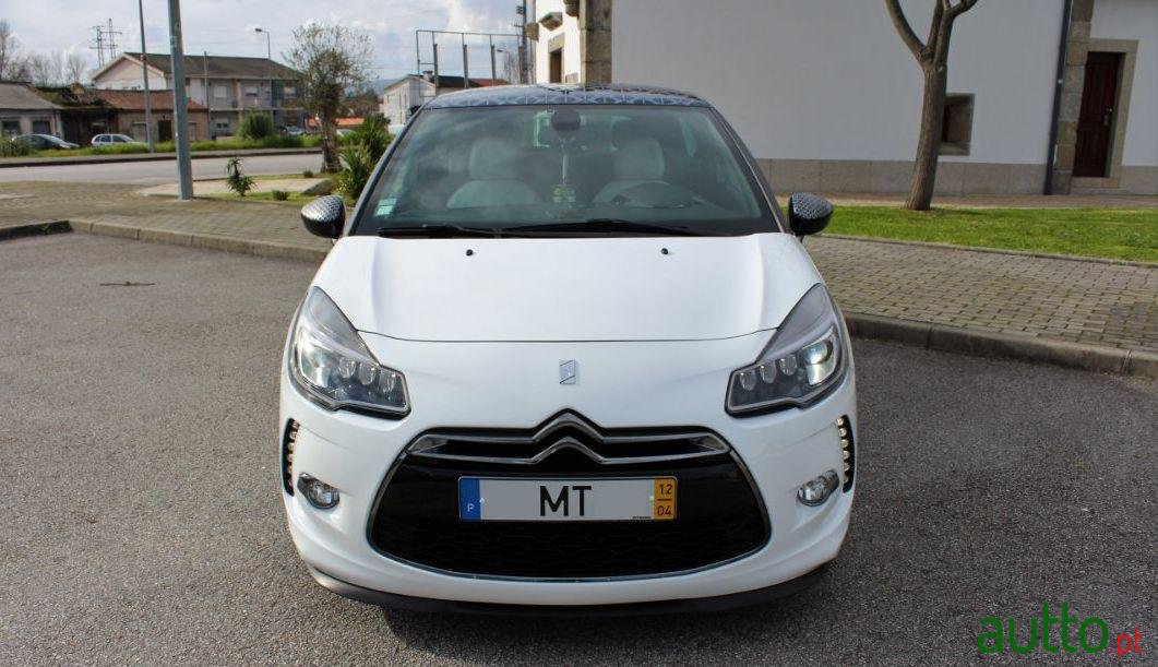 2012' Citroen DS3 photo #2