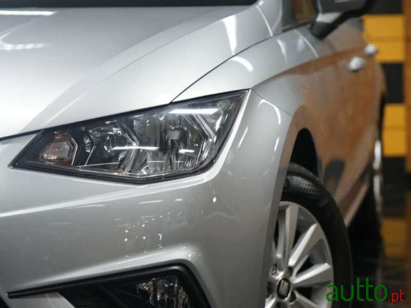 2021' SEAT Ibiza photo #2