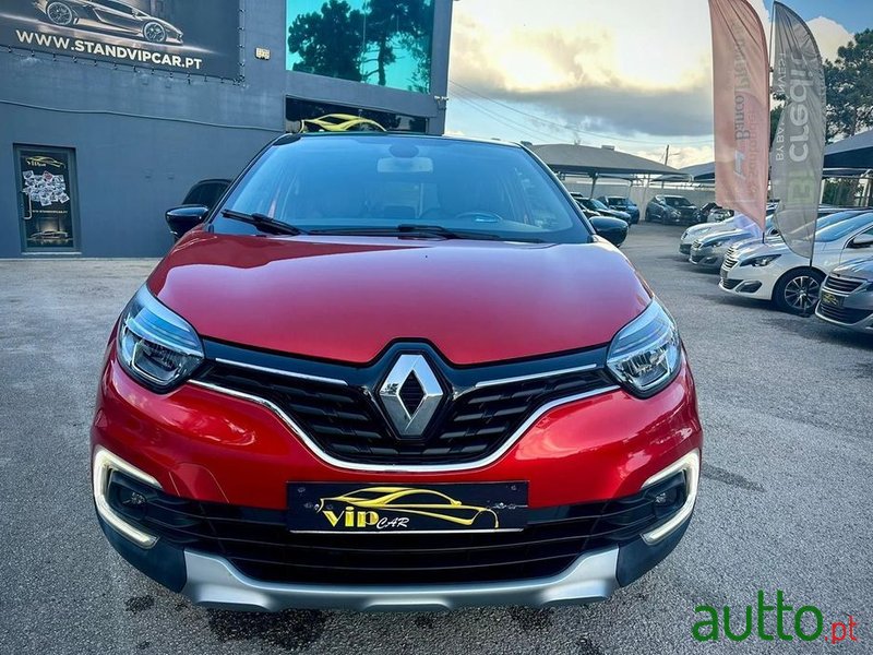 2017' Renault Captur photo #2