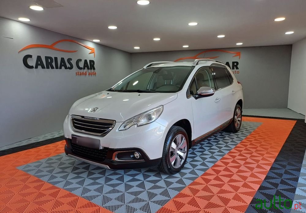 2015' Peugeot 2008 photo #1