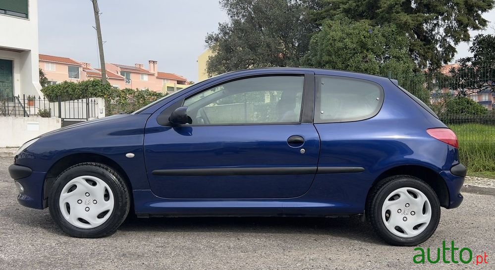 2000' Peugeot 206 1.1 Color Line photo #2