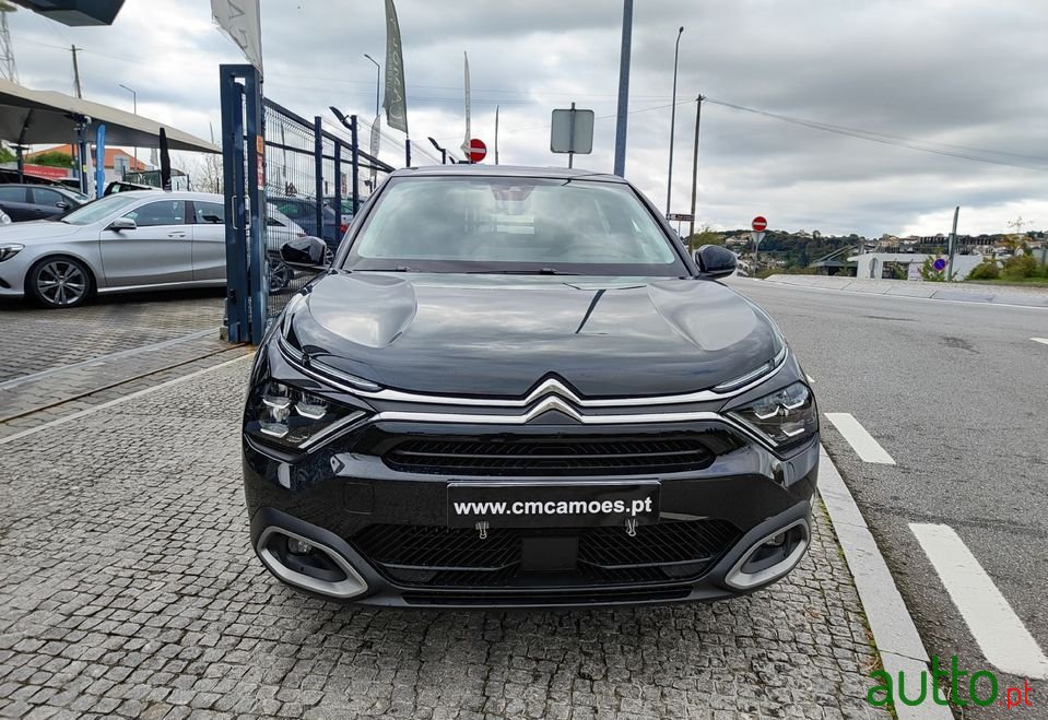 2022' Citroen C4 photo #3