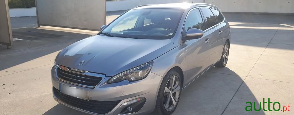 2016' Peugeot 308 Sw photo #2
