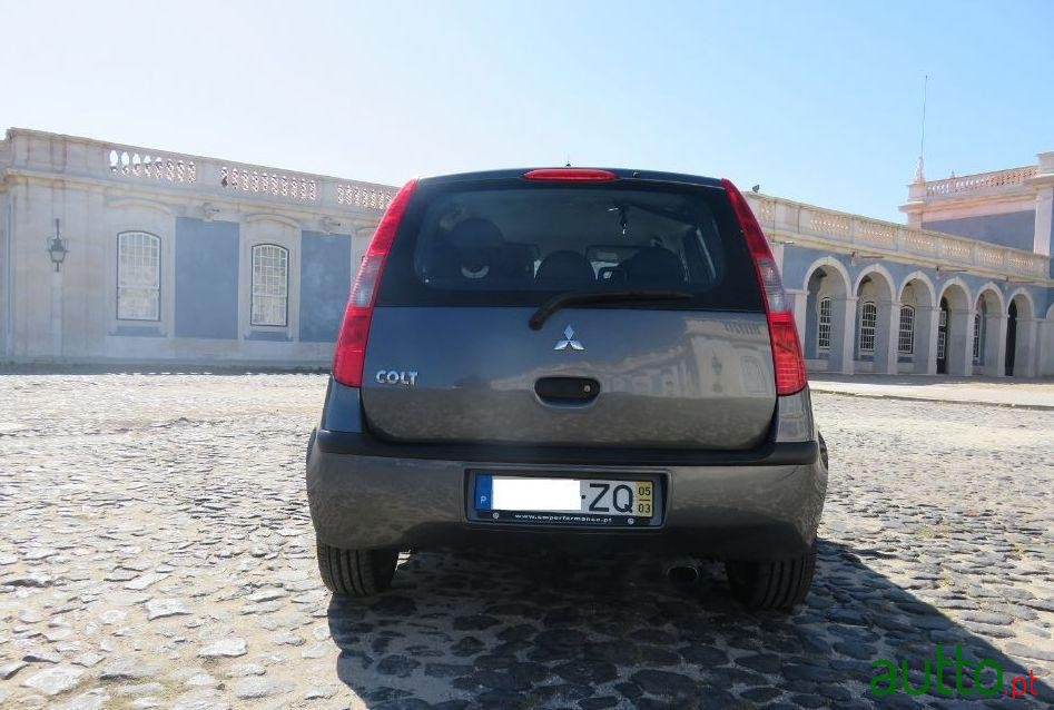 2005' Mitsubishi Colt 1.1 Mpi photo #2