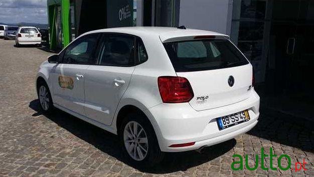 2017' Volkswagen Polo photo #1