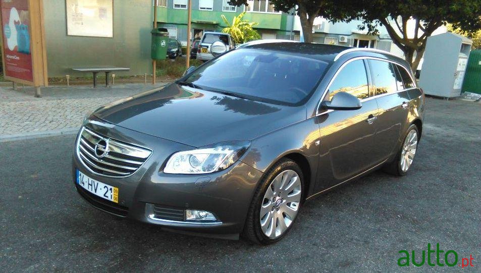 2009' Opel Insignia Sports Tourer photo #1