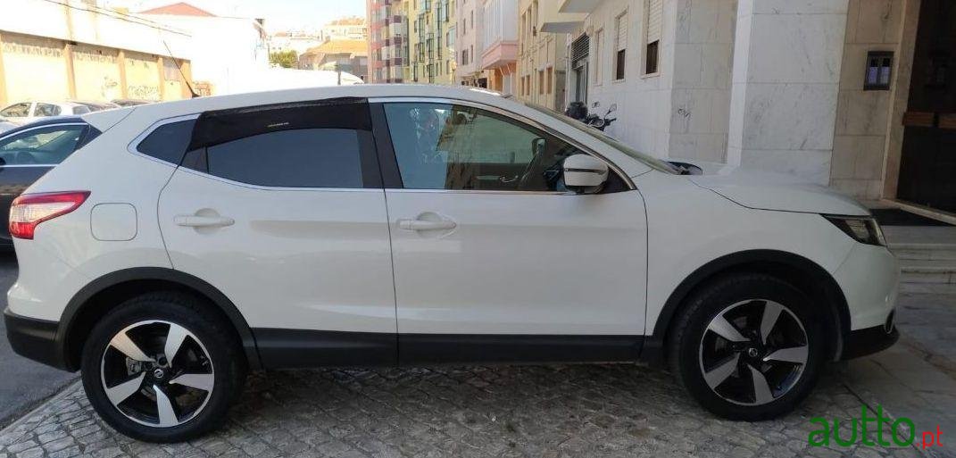 2015' Nissan Qashqai 1.2 Dig-T 360 photo #3