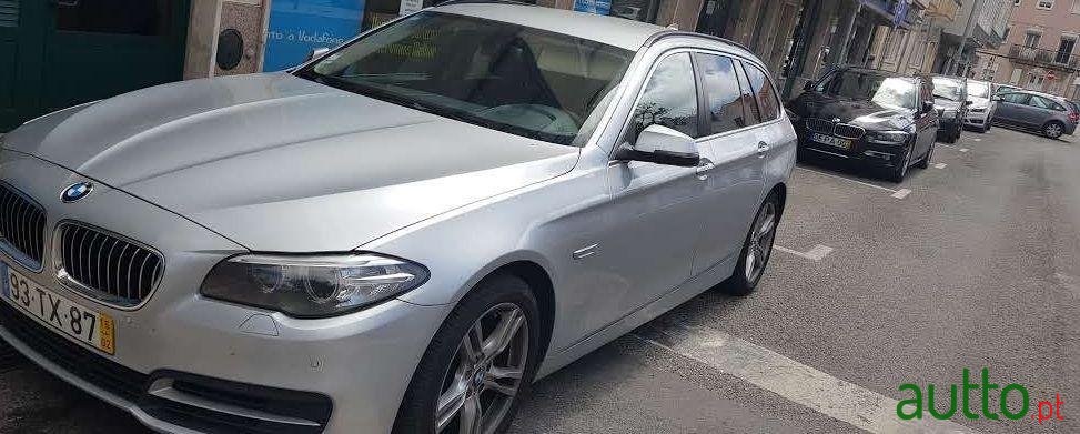 2015' BMW 520 Sport photo #1