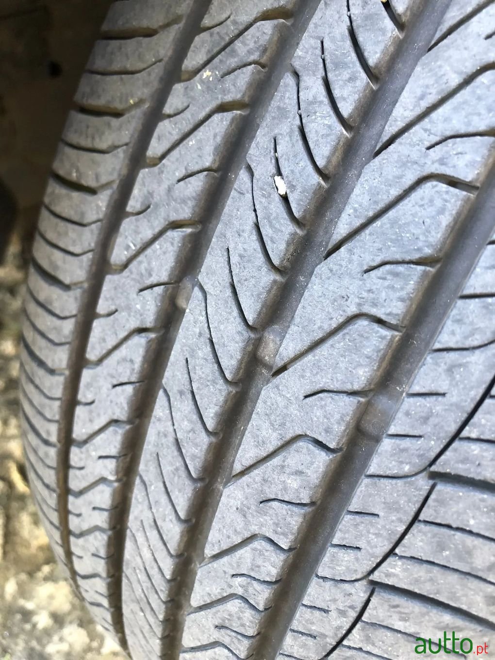 1996' Mercedes-Benz 220 photo #5