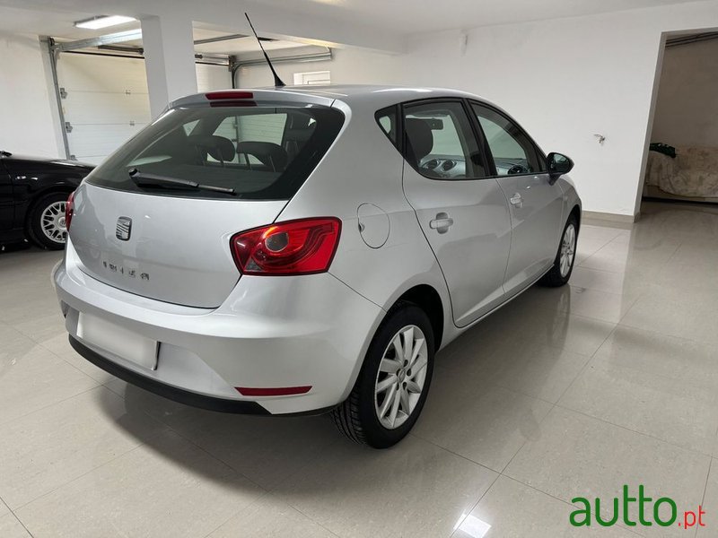 2013' SEAT Ibiza 1.6 Tdi Style photo #4