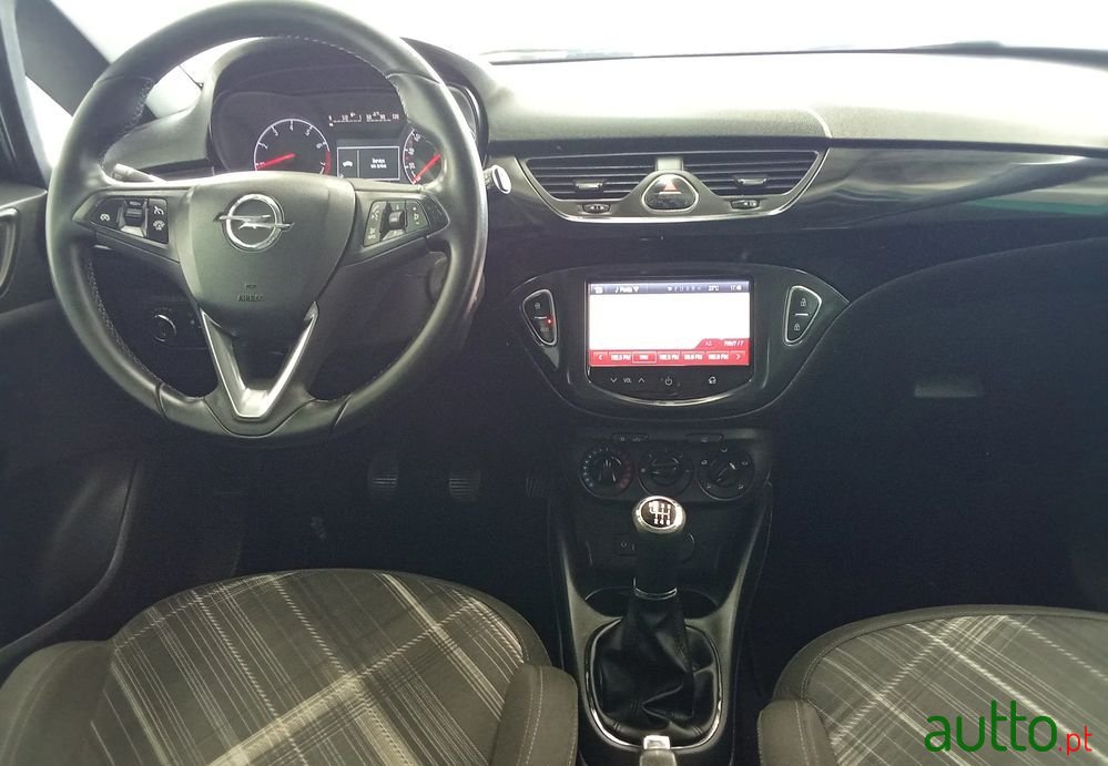 2015' Opel Corsa photo #5