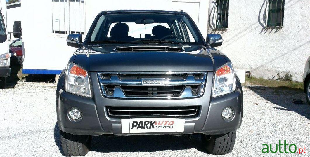 2012' Isuzu D-Max Ls 2.5 Di 4X4 5 Lug photo #2