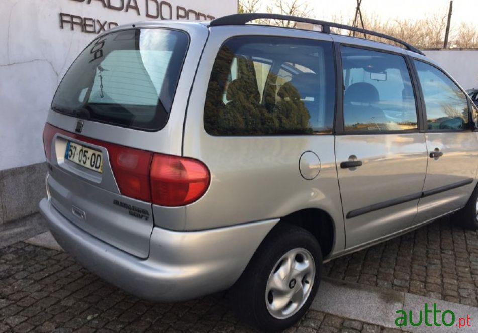 1999' SEAT Alhambra 1.8 T photo #2
