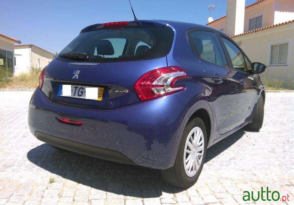2013' Peugeot 208 Hdi, Gps Navi photo #2