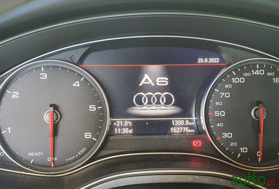 2016' Audi A6 Avant photo #5