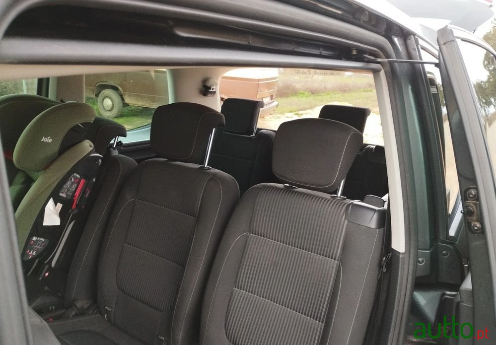 2018' SEAT Alhambra photo #6