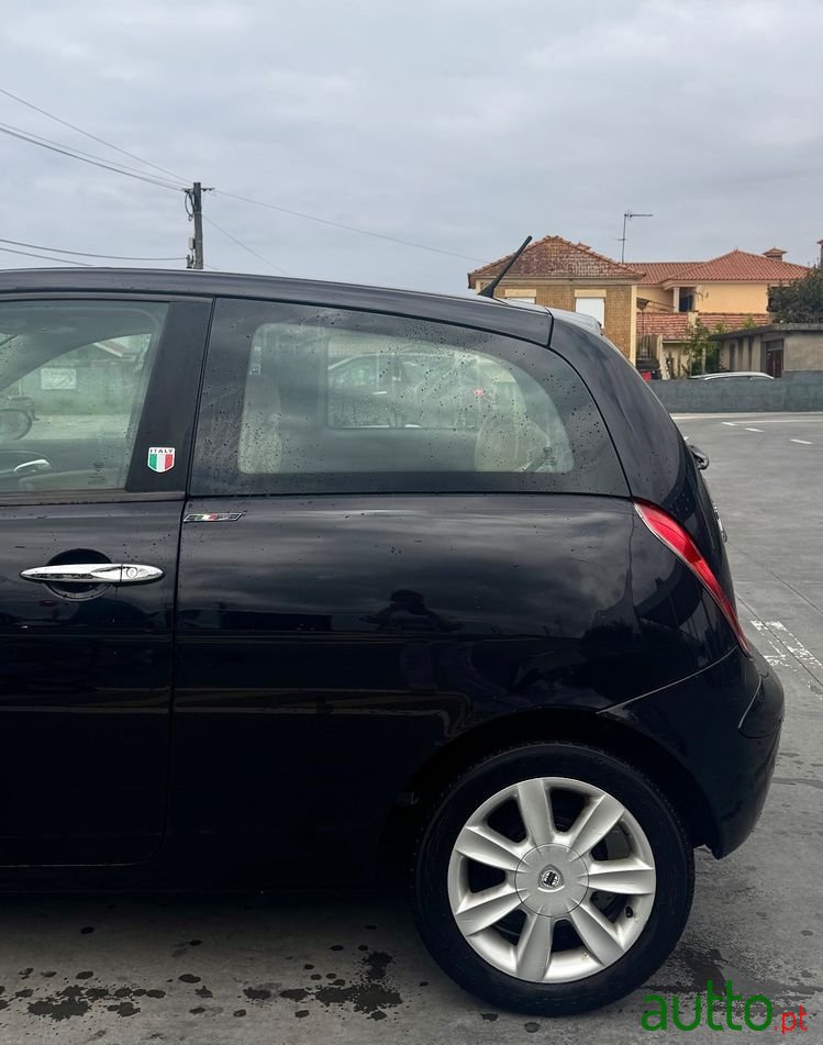 2005' Lancia Ypsilon photo #4