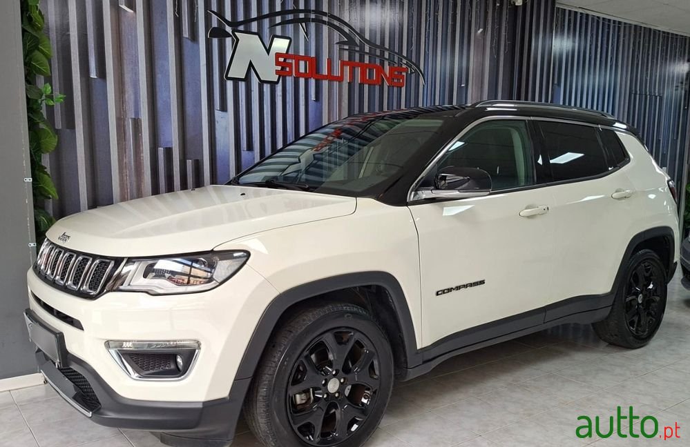 2019' Jeep Compass photo #1
