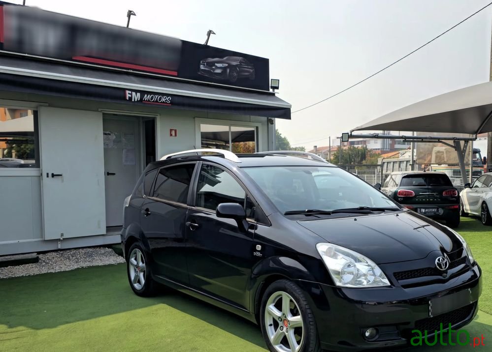 2006' Toyota Corolla Verso 2.2 D-4D Sol photo #1