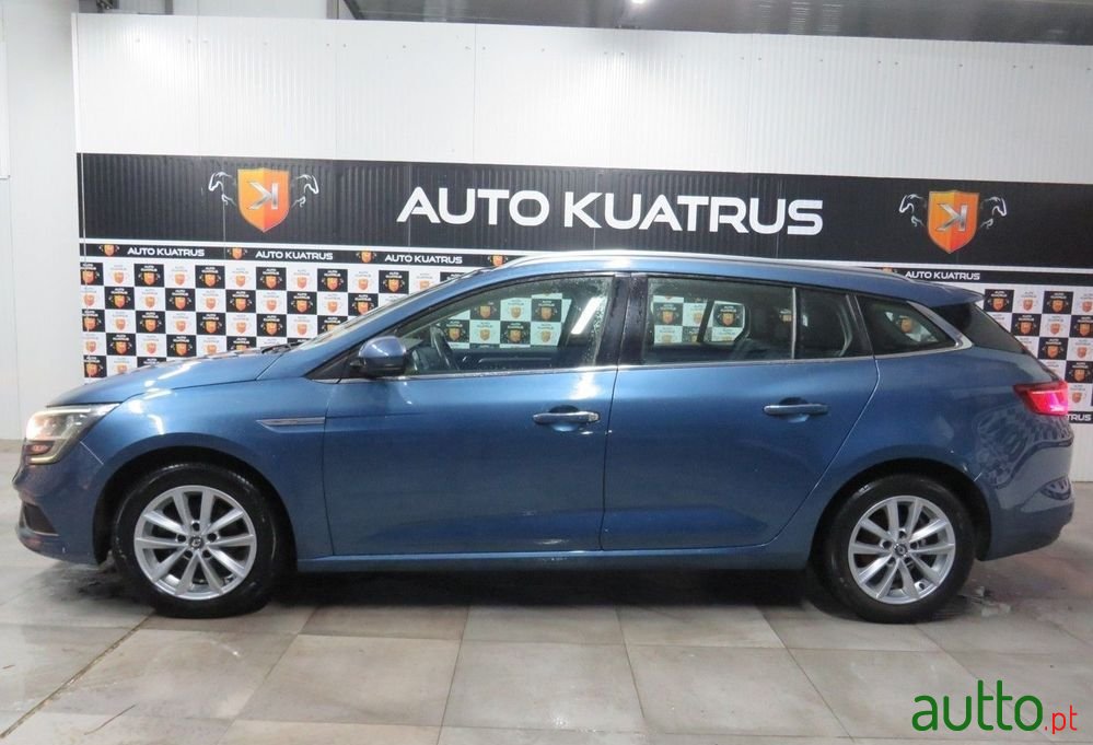 2018' Renault Megane Sport Tourer photo #4