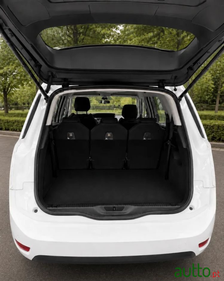 2018' Citroen C4 Grand Picasso photo #6