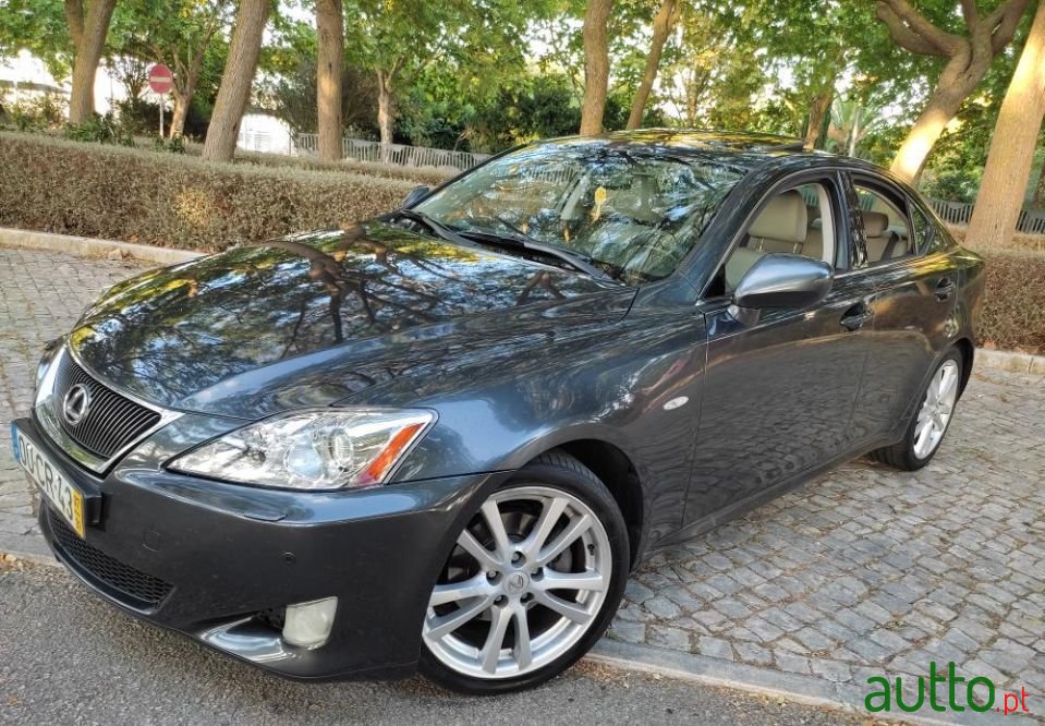 2007' Lexus Is 220 Sport photo #1