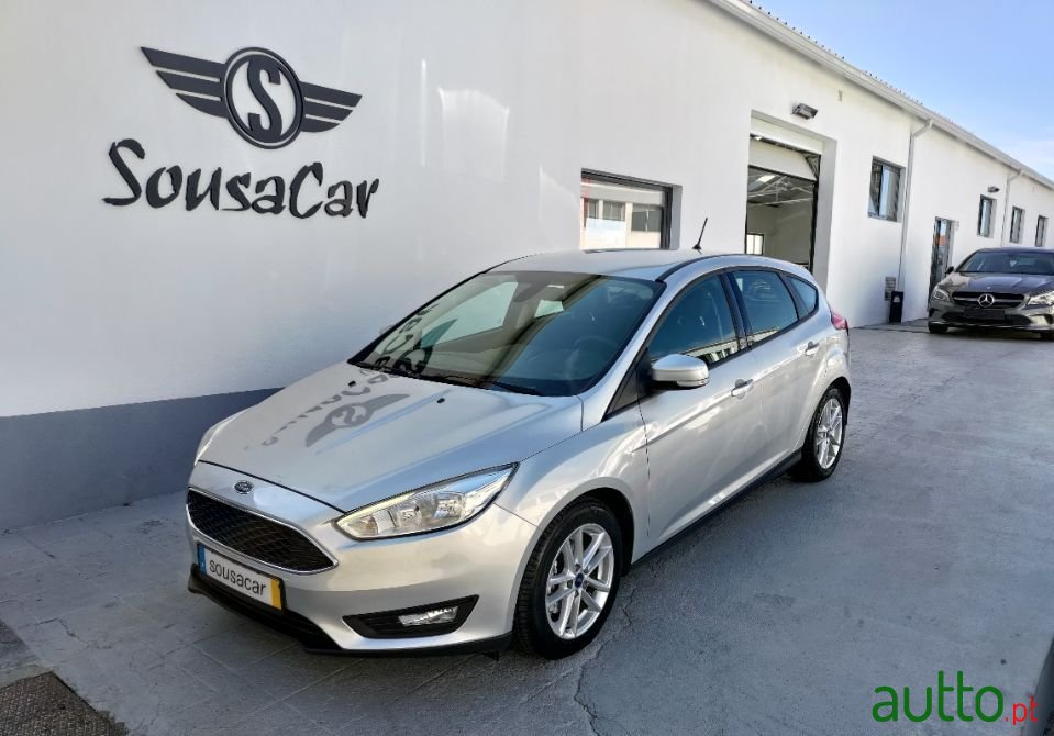 2017' Ford Focus photo #1