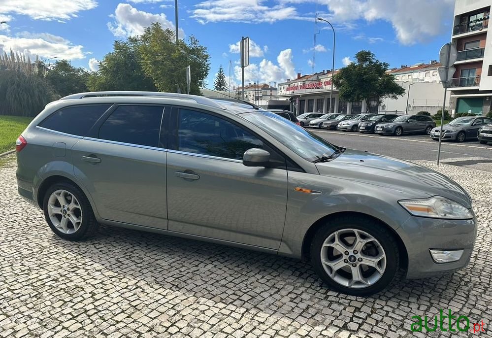 2008' Ford Mondeo Sw photo #4