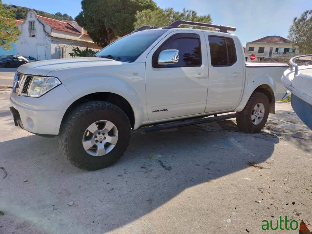 2005' Nissan Navara photo #2