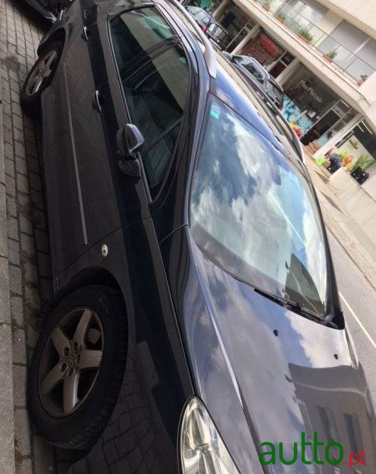 2005' Peugeot 407 Sw photo #2