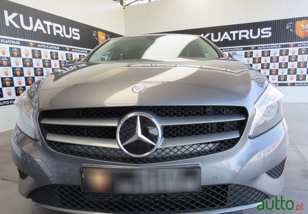 2015' Mercedes-Benz A 180 photo #3