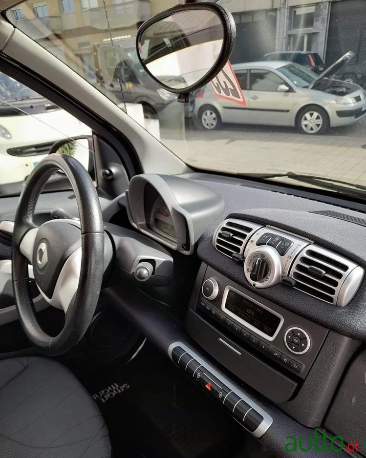 2010' Smart Fortwo 1.0 Mhd Passion 71 photo #3