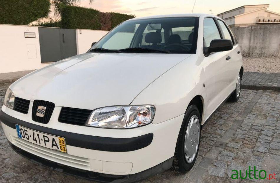 2000' SEAT Ibiza photo #1