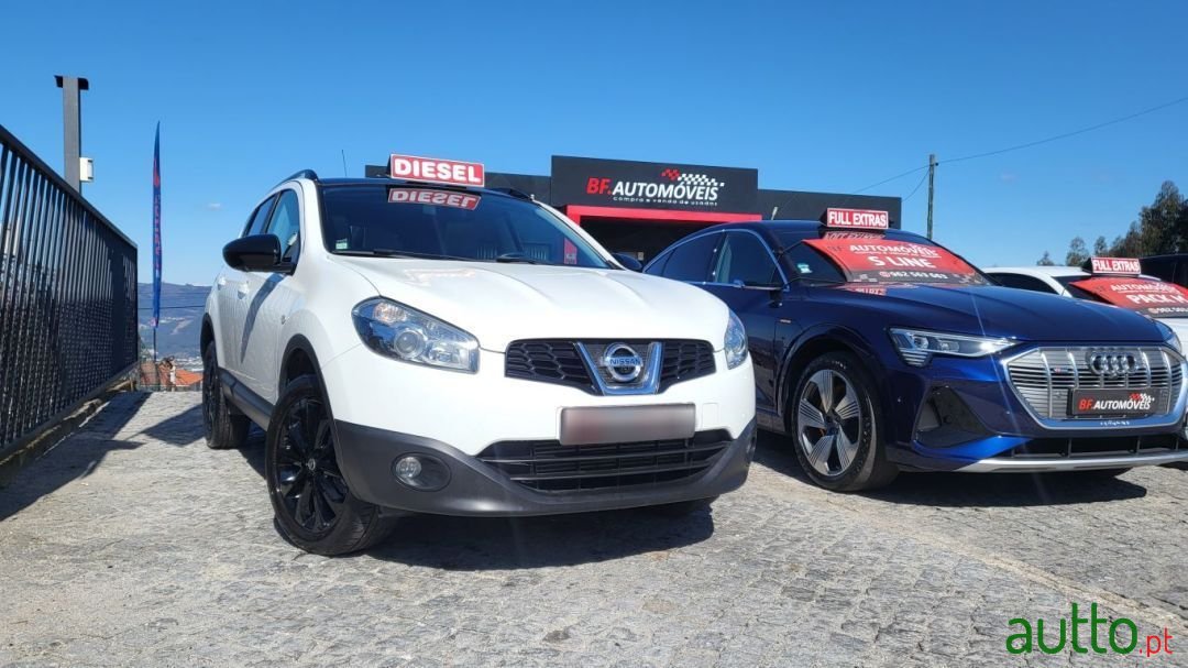 2013' Nissan Qashqai photo #1