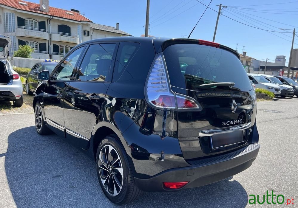 2016' Renault Scenic photo #5
