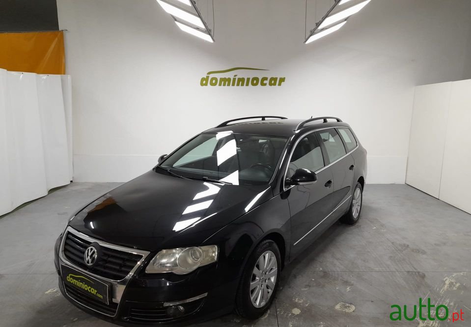 2006' Volkswagen Passat Variant photo #1