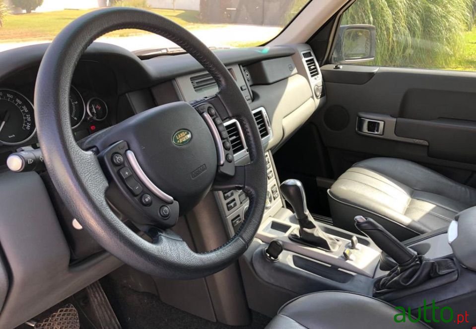 2003' Land Rover Range Rover photo #4