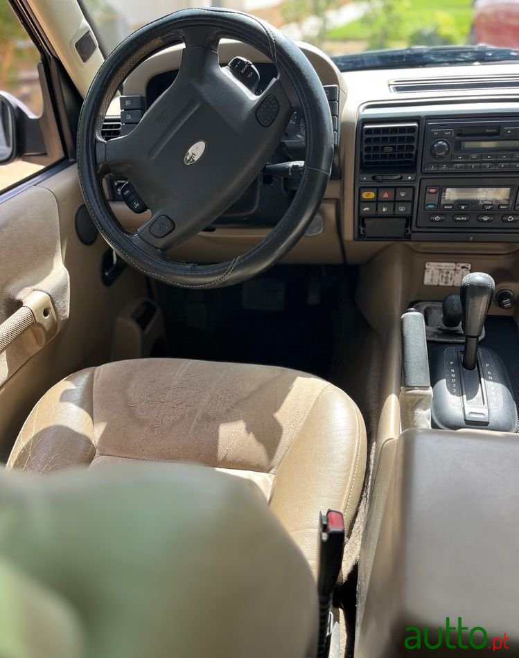 2002' Land Rover Discovery photo #5