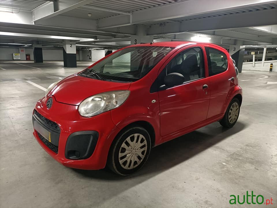 2013' Citroen C1 photo #2