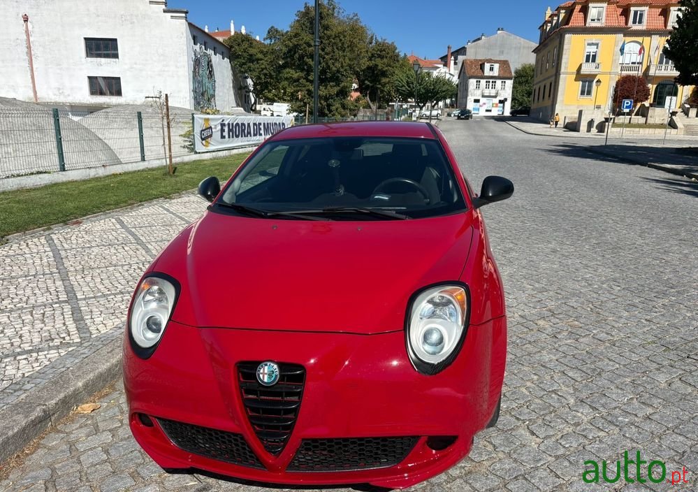 2011' Alfa Romeo MiTo photo #1