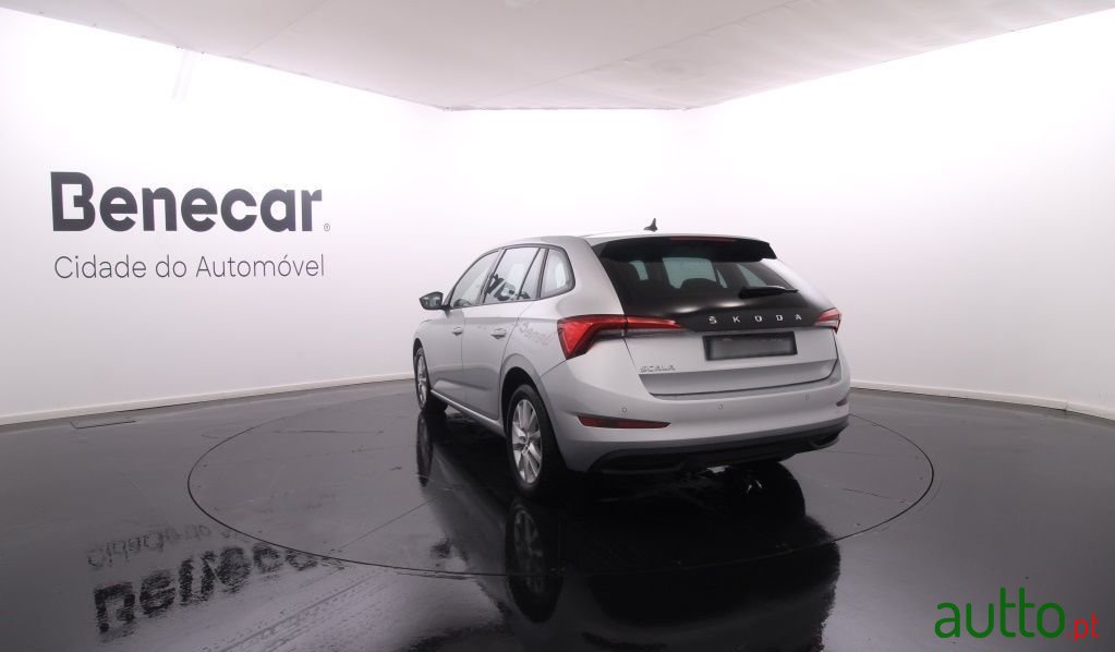 2021' Skoda Scala photo #5