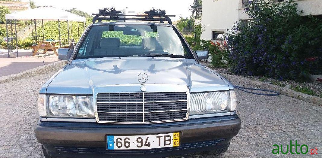 1993' Mercedes-Benz 190 Top photo #2