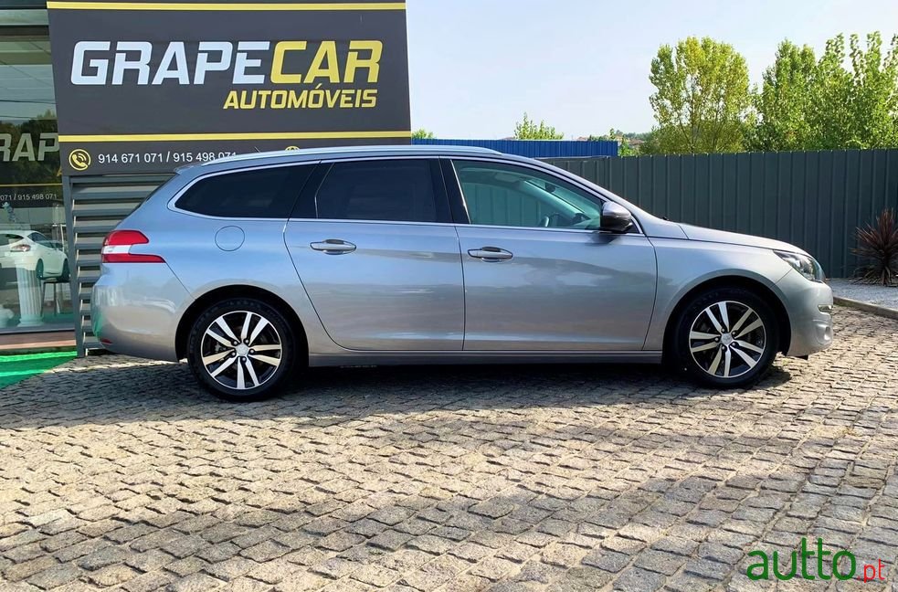 2014' Peugeot 308 Sw photo #6