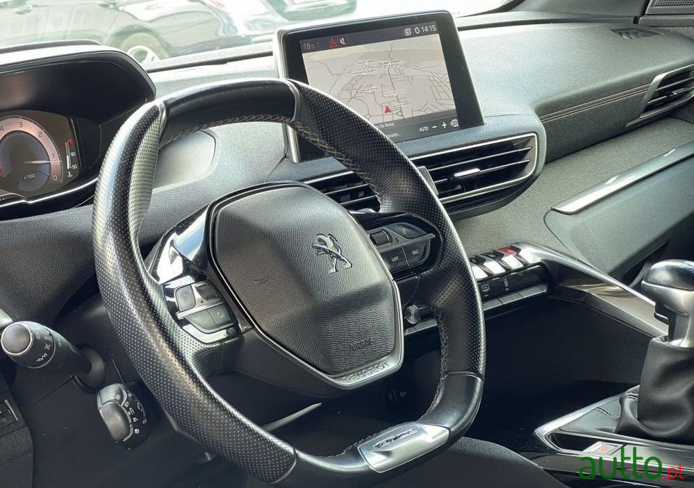 2020' Peugeot 3008 photo #4