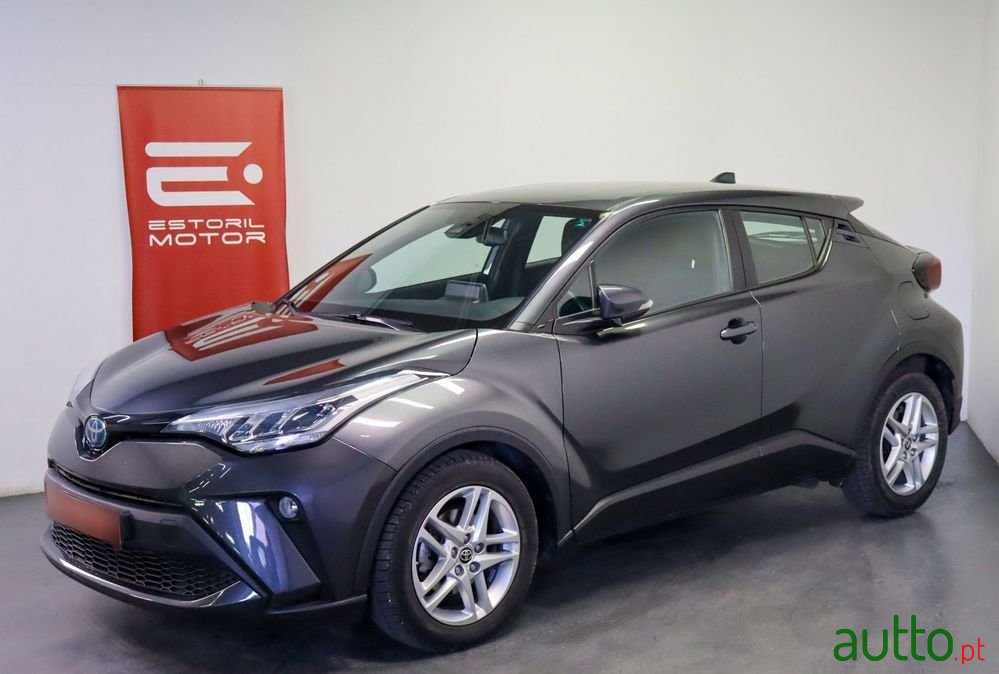 2023' Toyota C-HR 1.8 Hybrid Comfort photo #1