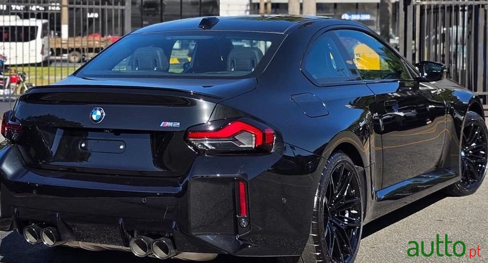 2024' BMW M2 Standard photo #1